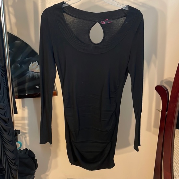 Scoop neck tunic sweater - Picture 1 of 3